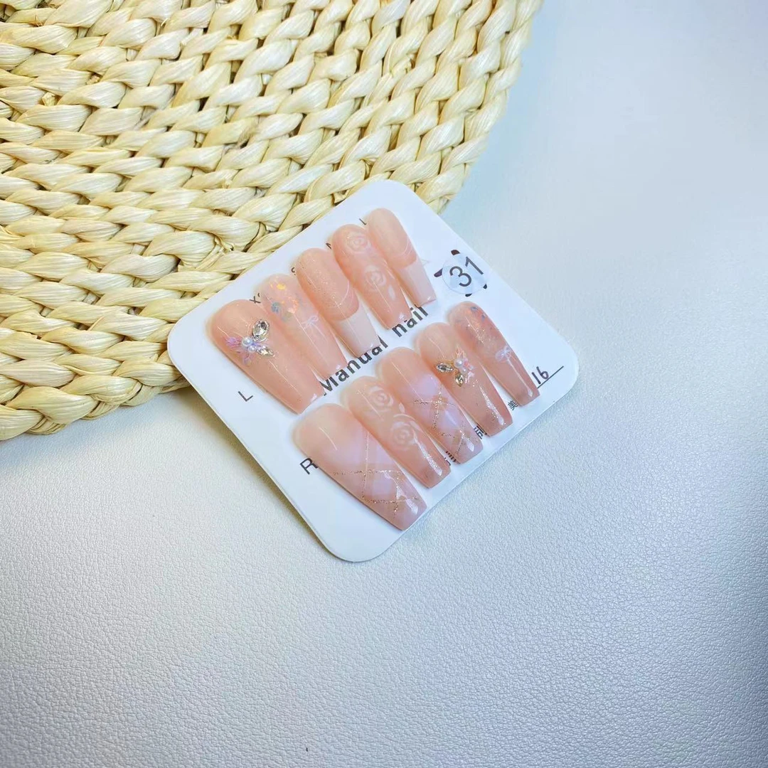 [C位-穿戴甲]31清新蜜桃手绘甜蜜约会纯欲风小蝴蝶纯手工穿戴甲