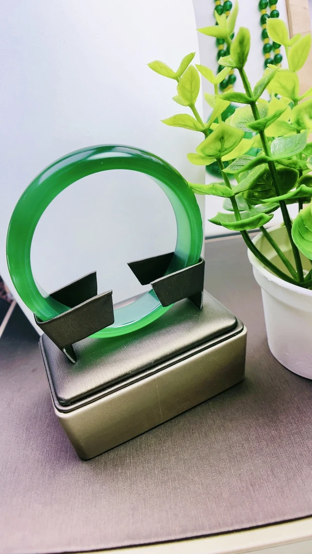 MEIER/天然玉髓冰透手镯高品质洋气通透百搭爆款