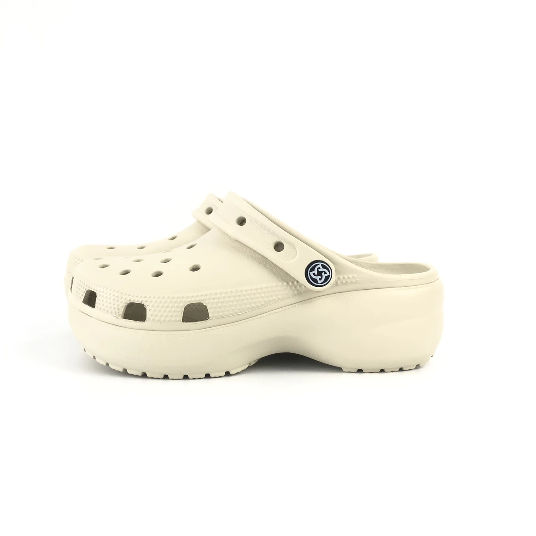 云朵（跟高4.1cm）洞洞鞋夏季厚底增高女鞋户外休闲包头沙滩鞋凉鞋