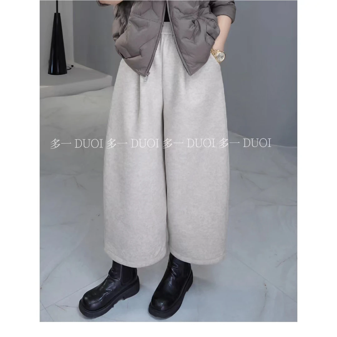 多一“多一裤”2024冬季拼皮松紧腰设计休闲纯色加绒九分裤
