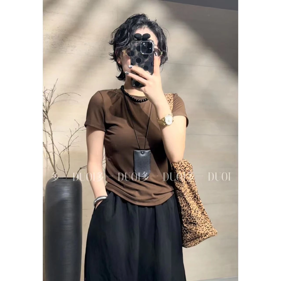 多一"美式T"2024早秋圆领后背字母修身百搭休闲T恤