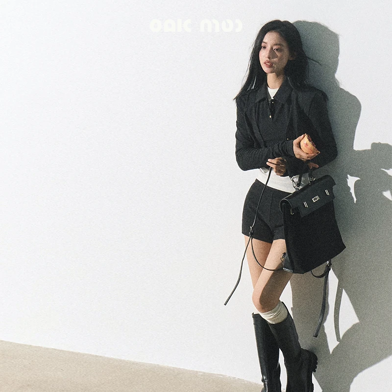 OAKMOO/“天使草”针织开衫背心短裤三件套女秋季学院风打底套装