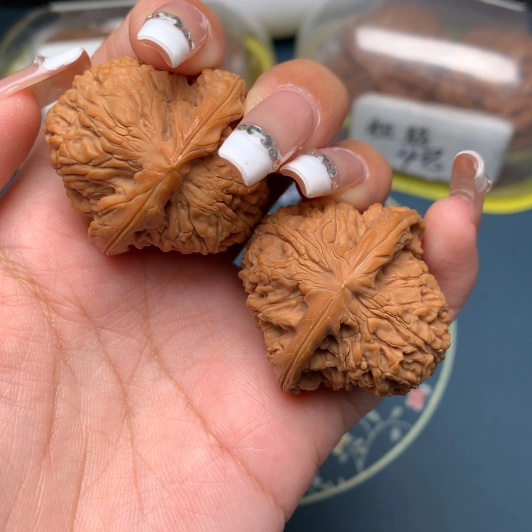 文玩核桃把件37-6129-8