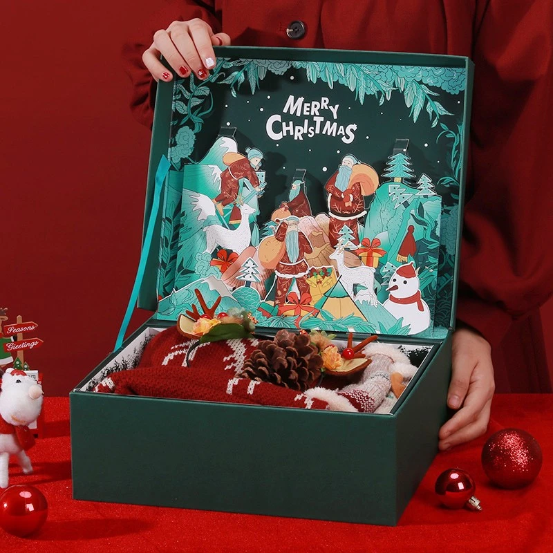 圣诞节礼物送女朋友围巾糖果零食礼物大容量礼盒有创意生日礼盒