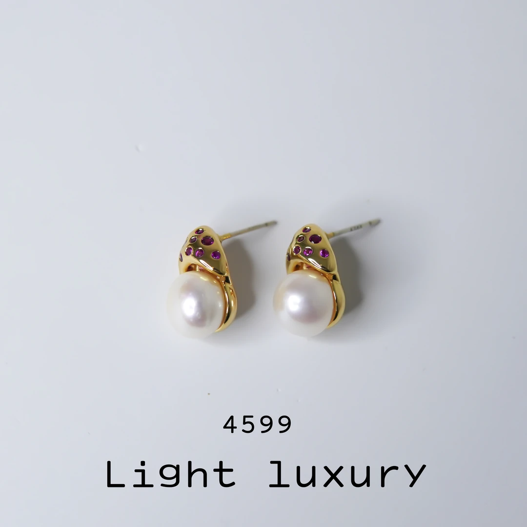 铜合金耳饰 铜合金耳饰 4599气质轻奢时尚设计师百搭精致珠珠蘑菇