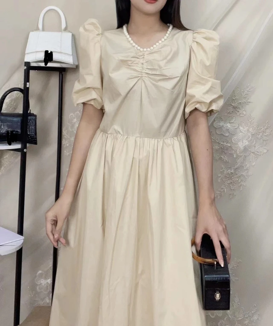 XL-重工串珠压褶泡泡袖连衣裙XD42