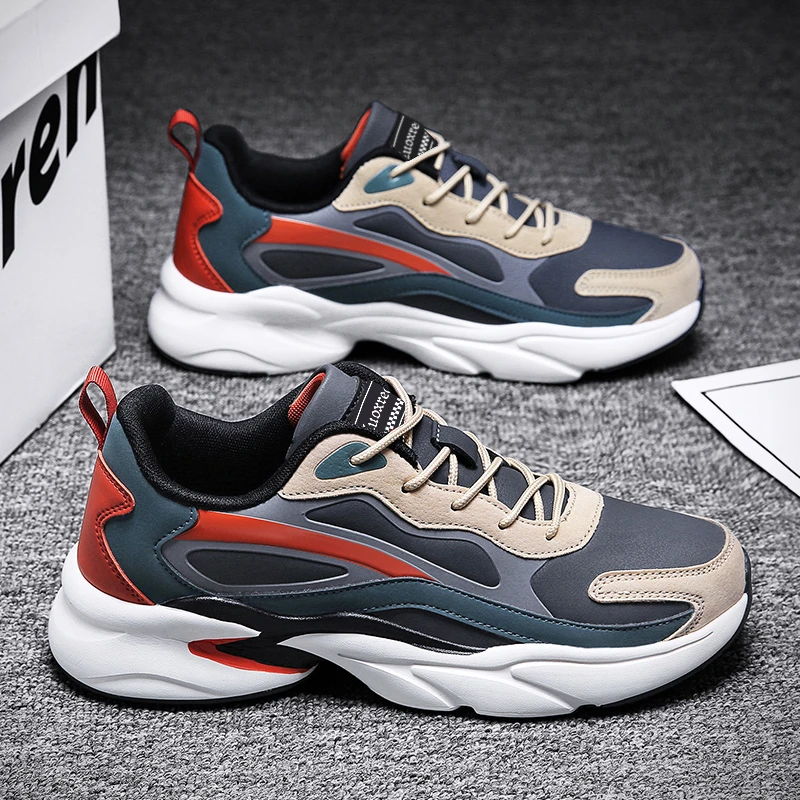 男鞋春季2024新款超火46网红大码运动鞋47皮面48加肥45加大老爹鞋