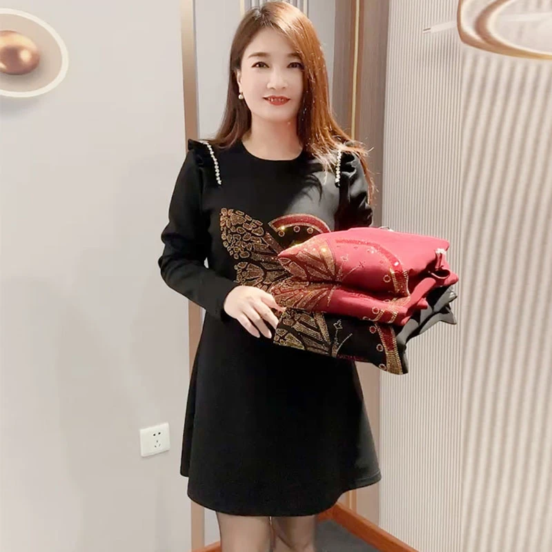 秋冬新款时尚圆领长袖连衣裙宽松洋气显瘦减龄气质妈妈装中长裙子