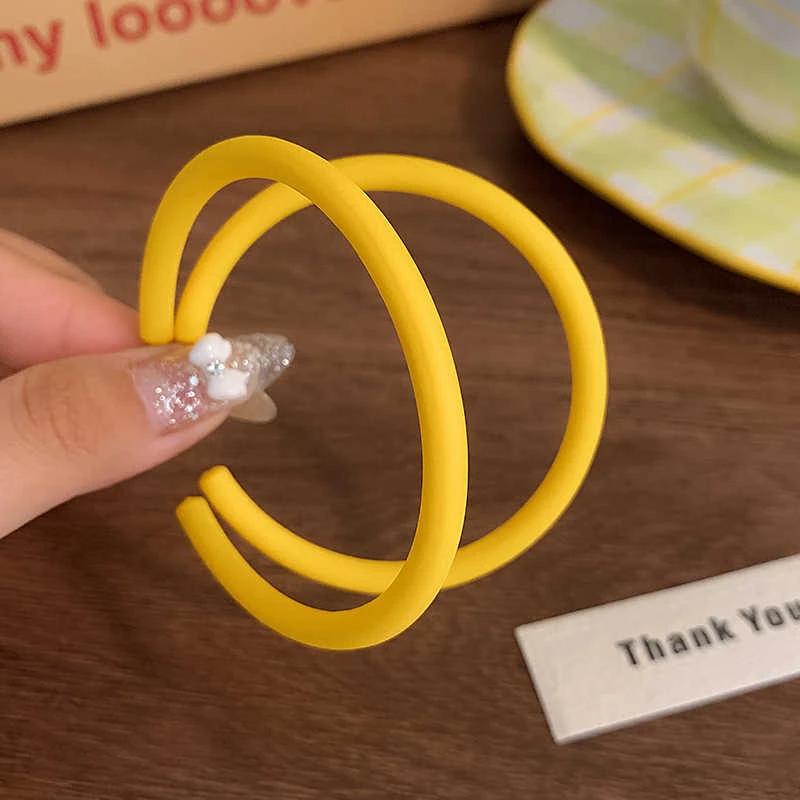 ins黄色圆圈耳环女2024新款夸张港风复古ins耳钉气质耳饰