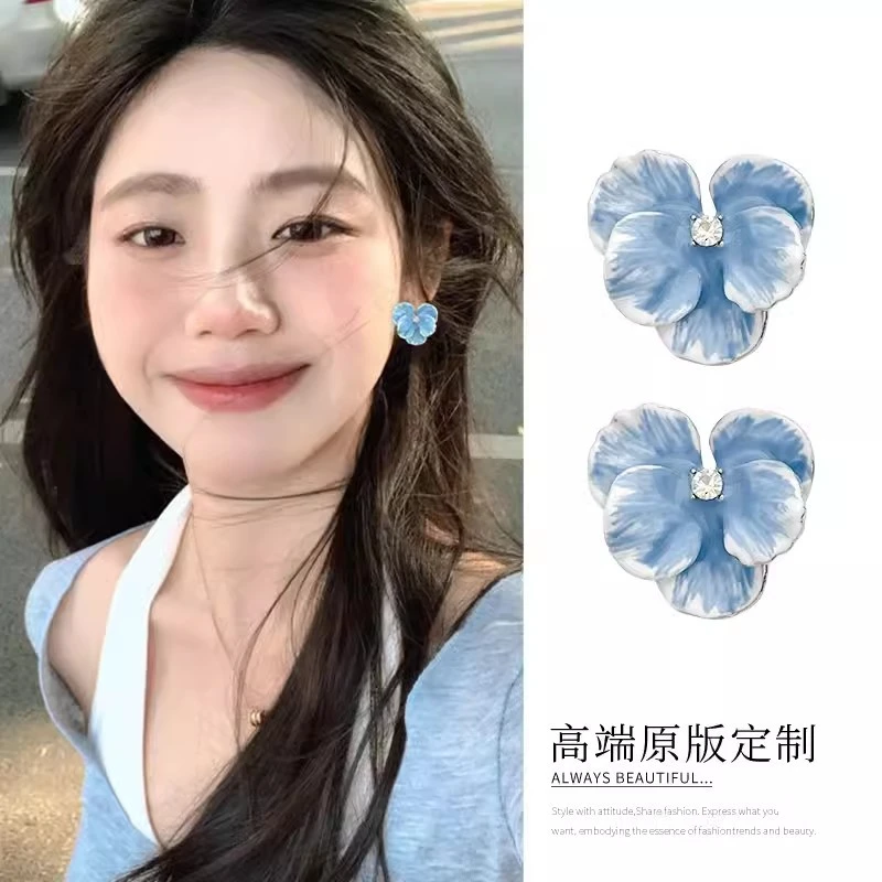 超仙~油画蓝色花朵耳环2024年小清新甜美耳钉小众ins森系耳饰