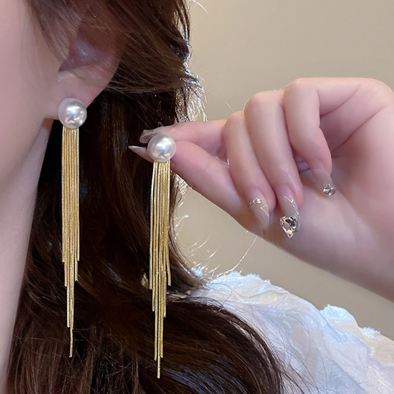 小众设计高级感流苏耳环女长款圆脸显脸瘦耳坠2024新款爆款潮