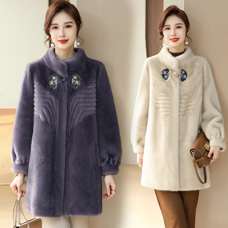 妈妈绒外套50-60岁中老年女装加厚绒中长款秋冬装洋气水欧绒毛呢