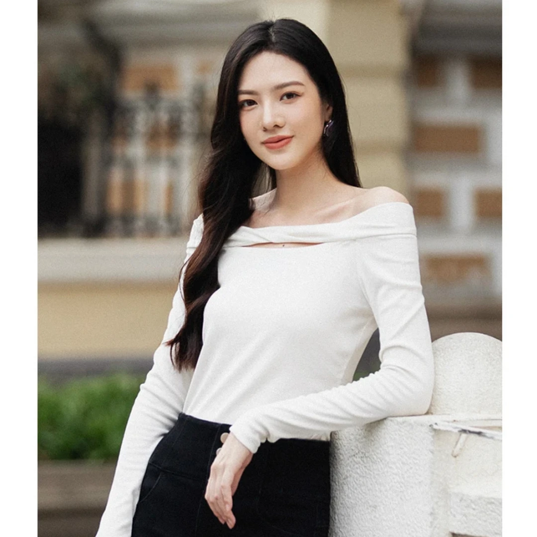 OU.FASHION/欧点长袖上衣显瘦气质纯色打底修身1032340057      .