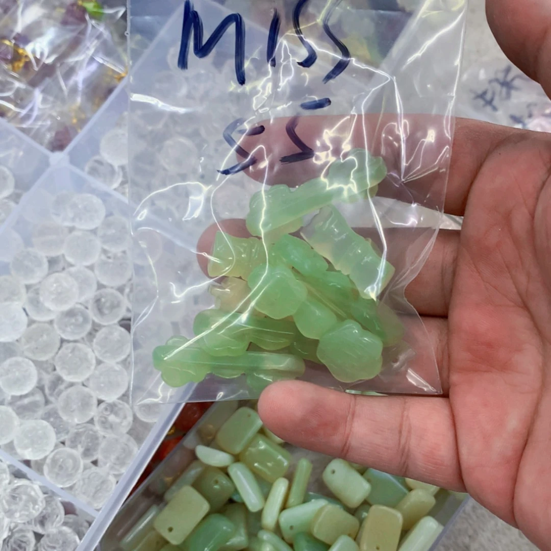 【闪购商品】烟晶手链银S925镶嵌岫玉配件