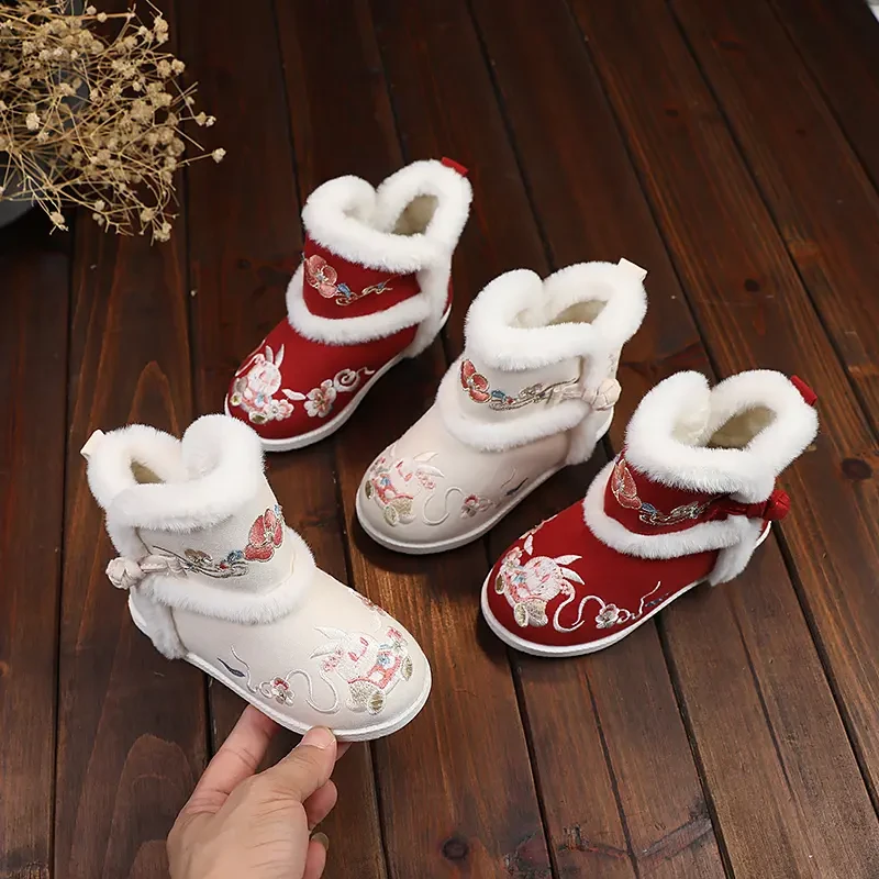 女童靴绣花鞋冬加绒棉鞋拜年鞋年服鞋儿童汉服鞋女童公主古靴骑行