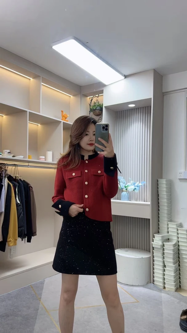 秋冬款法式小香风外套6868