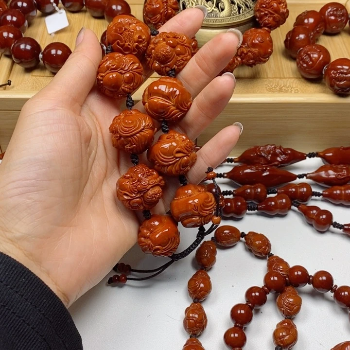 橄榄核吊坠做****己橄榄核手串