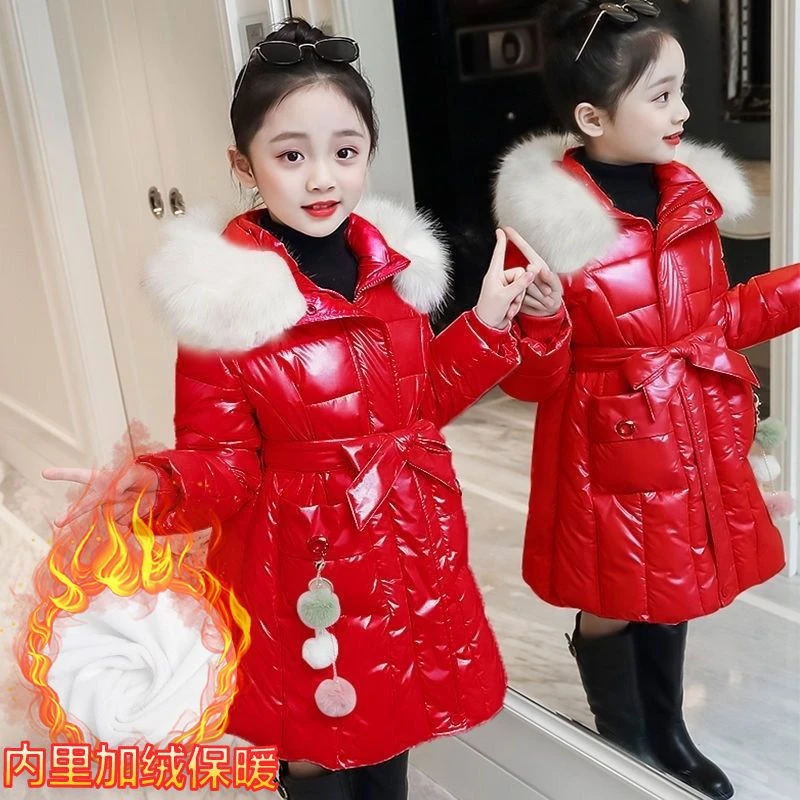 厂家直销新款冬季女童衣加厚服冬装新款袄外套亮面免洗服