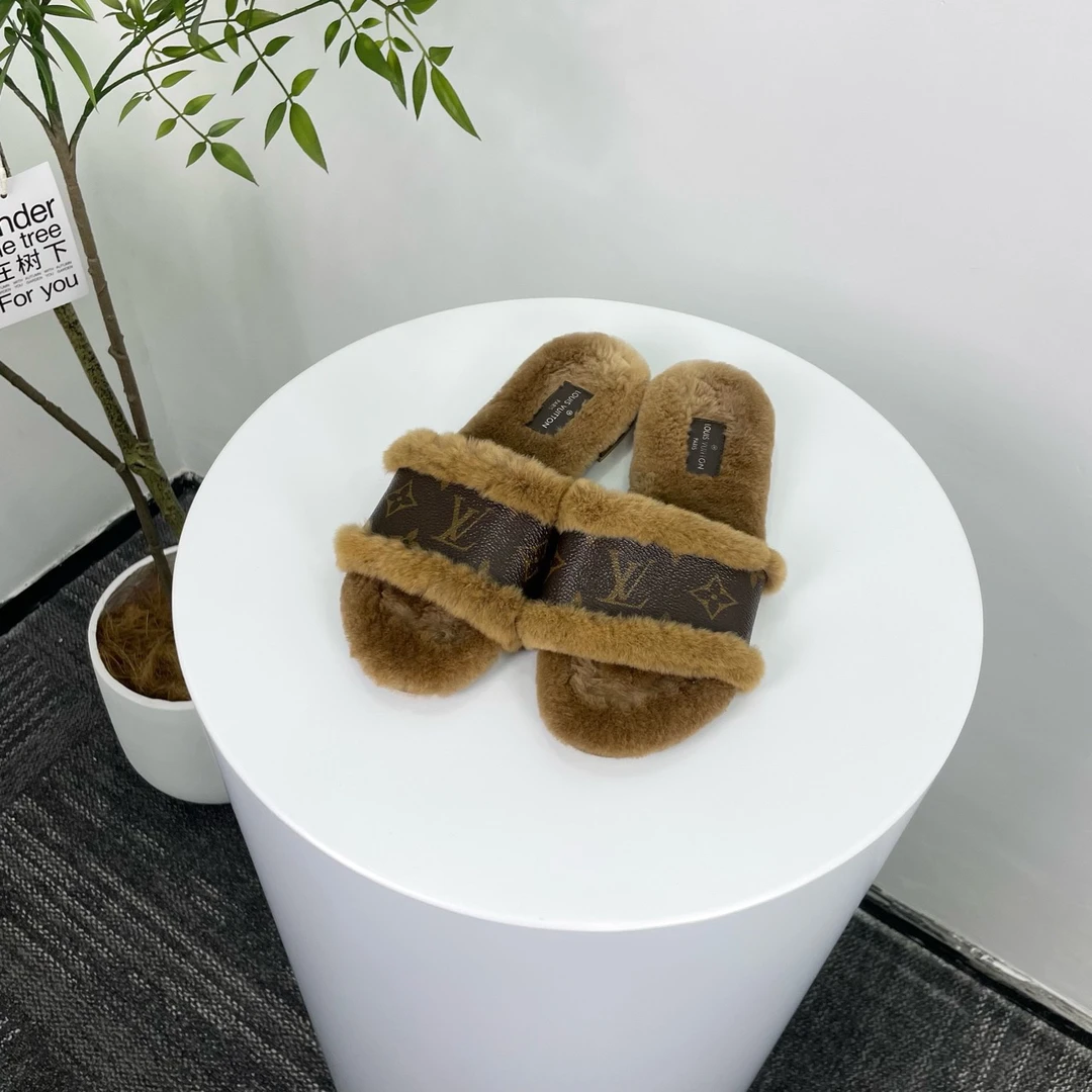 Louis Vuitton LV 路易威登 老花毛毛拖鞋 36码/95新/无配件