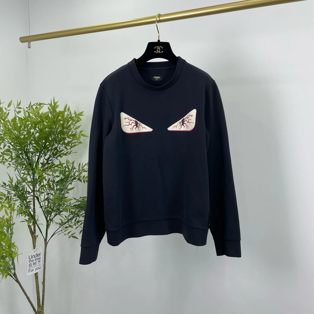 Fendi 芬迪 黑色小恶魔卫衣 44码/95新/无配件 YM0912
