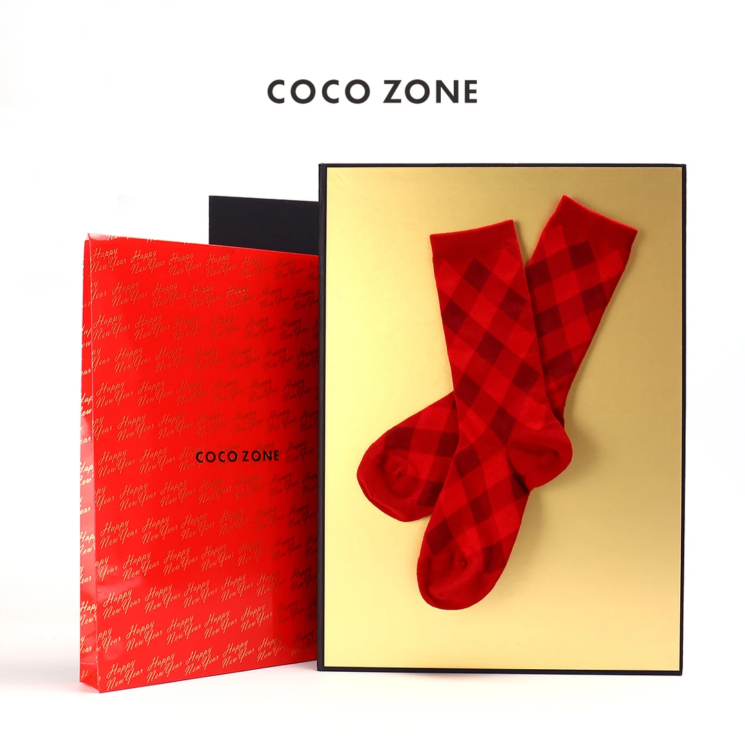 COCO ZONE 刘一一 【两双】大红袜中筒袜格纹棉袜24C60028