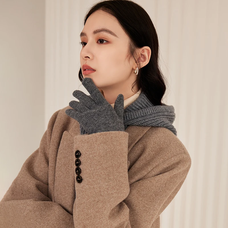 siggi 手套女秋冬季保暖防寒户外骑行车触屏手套SI94268A团