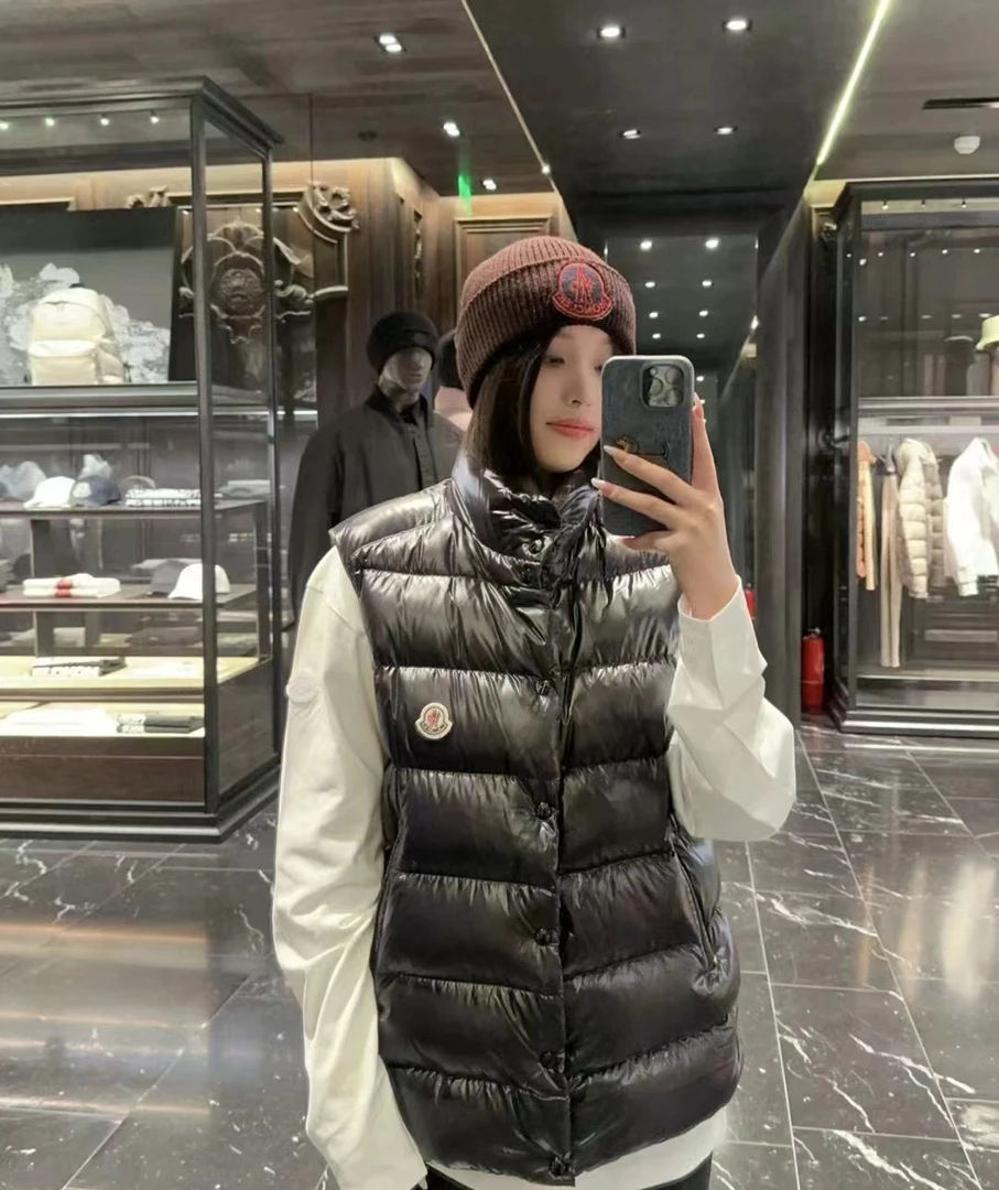 未使用 MONCLER 蒙口Tibb黑色亮面休闲百搭羽绒马甲 男女同款