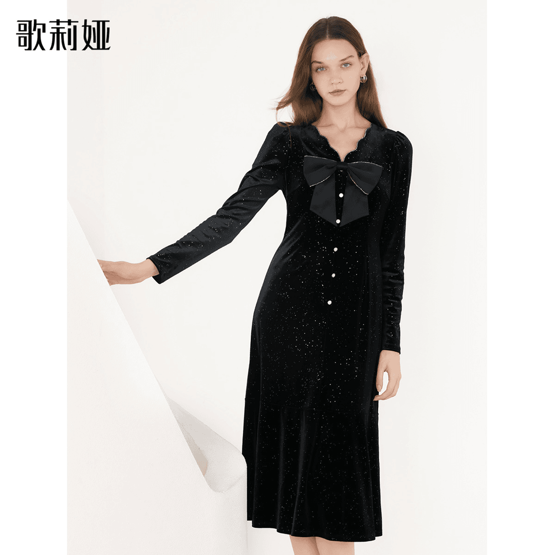歌莉娅新品暗黑风可拆卸蝴蝶结丝绒热力感连衣裙气质优雅千金风