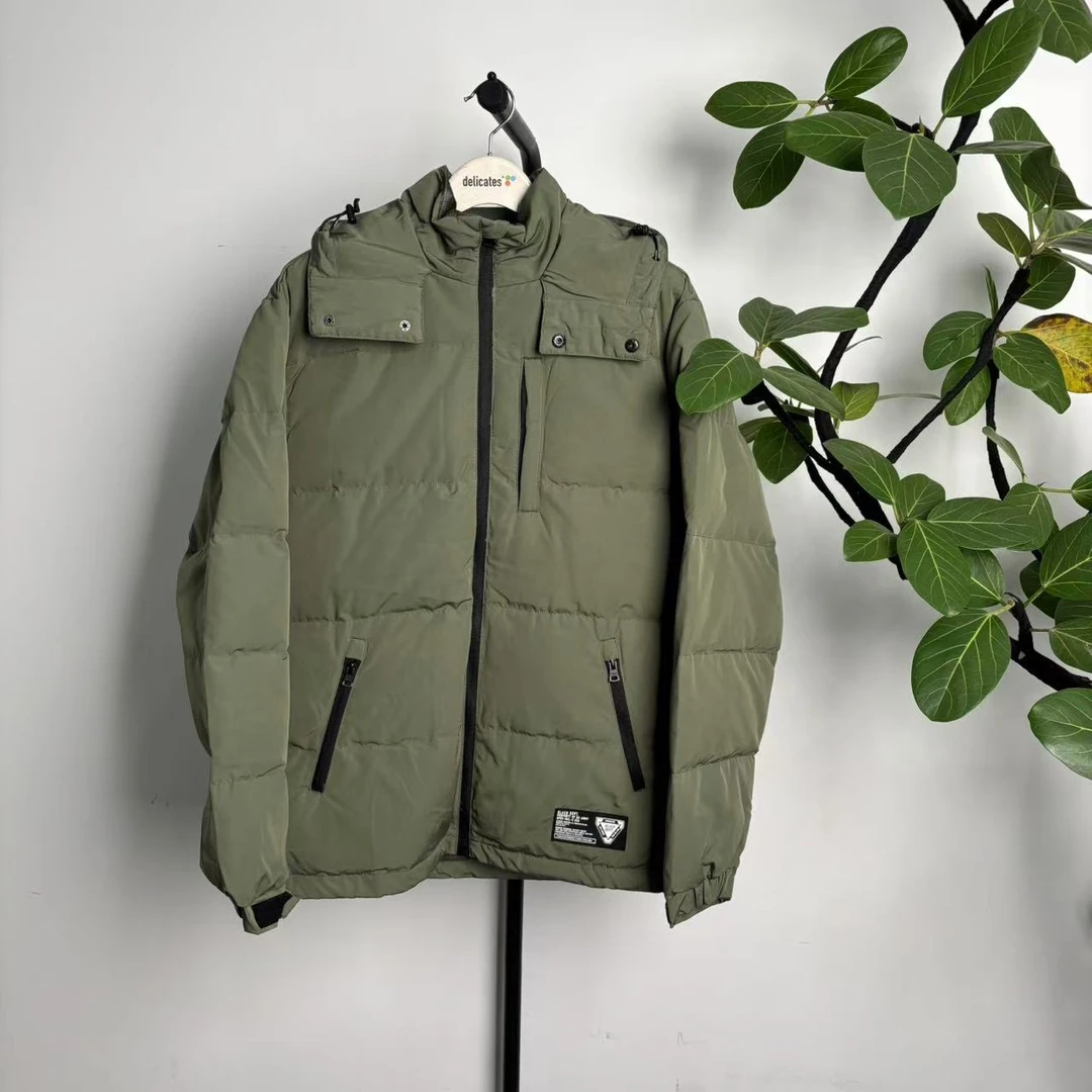 A 24新款冬季男士中长款军绿色连帽羽绒服 71501