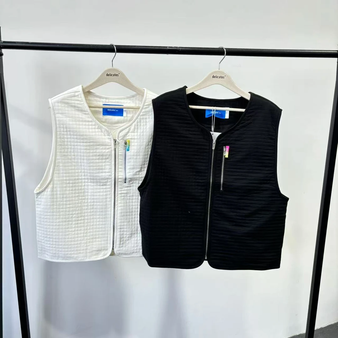 T AH-2  24秋季新款男士立体格马甲 SJ059