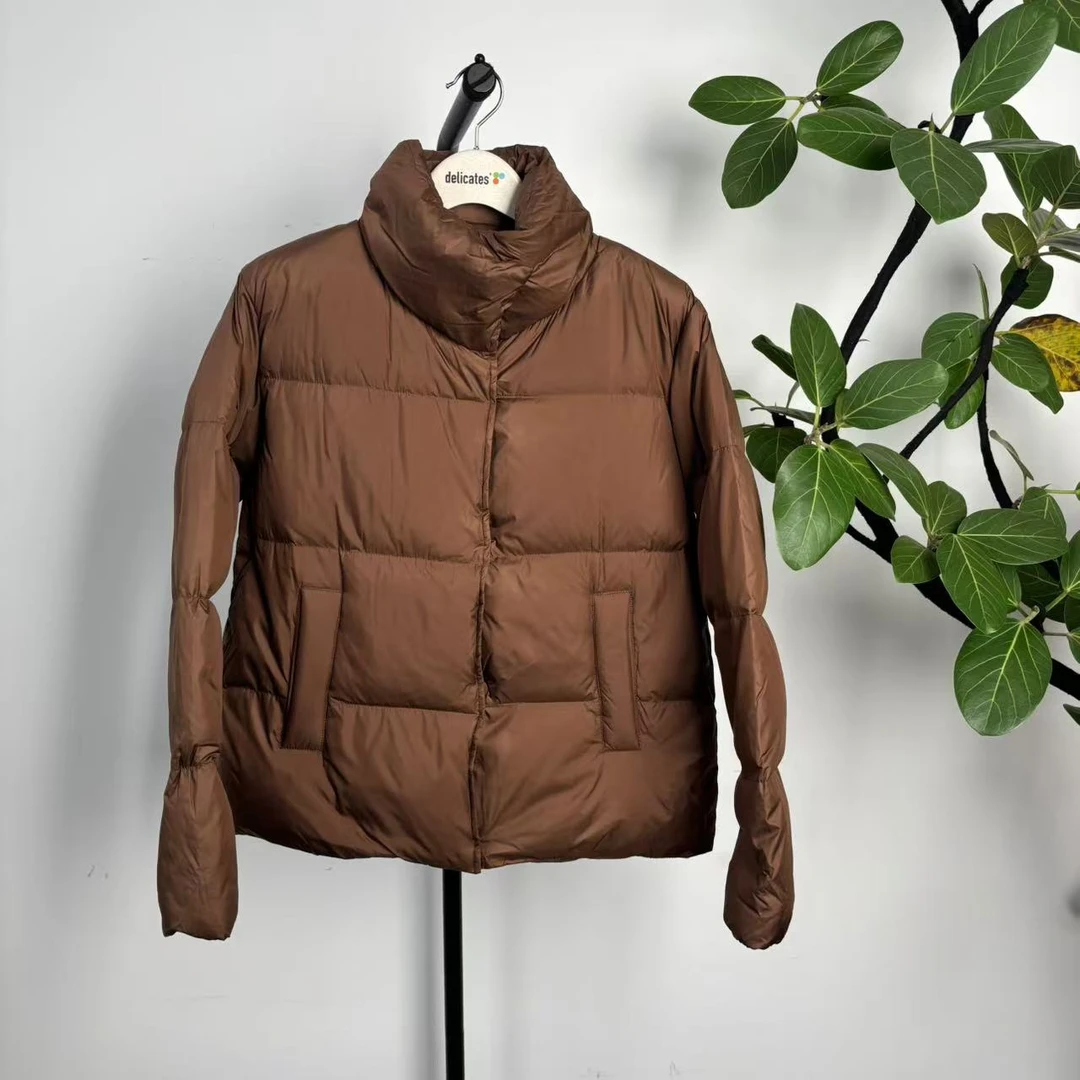 A 24新款冬季女士咖啡色立领纯色面包羽绒服 22010