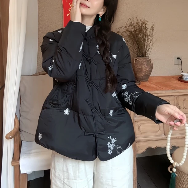 『蝶家』新中式对襟绣花保暖文艺羽绒外套3353