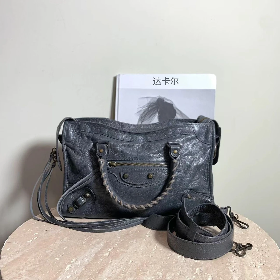 95新 Balenciaga/巴黎世家 壹臻/深灰色小号机车包/19092840