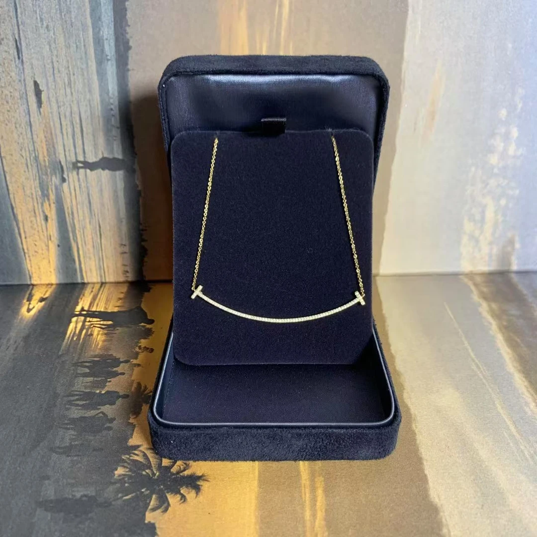 95新 Tiffany & Co./蒂芙尼  壹臻/大号 满钻T微笑项链/84410016