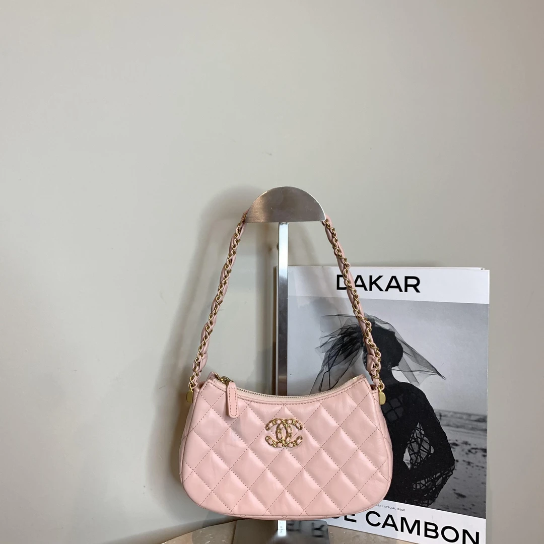 99新 Chanel/香奈儿 壹臻中古/23k樱花粉hobo包/ 18984123