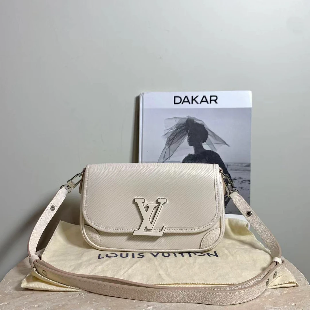 95新 LouisVuitton/路易威登 壹臻/订金白色水波纹buci46347268
