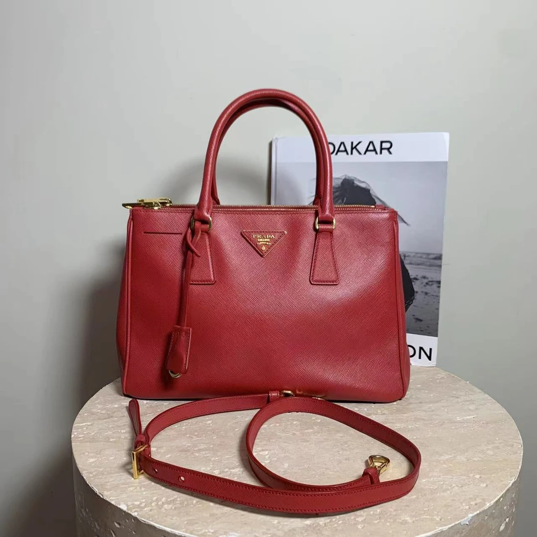 95新 Prada/普拉达 壹臻/红金十字纹中号杀手包/14235443