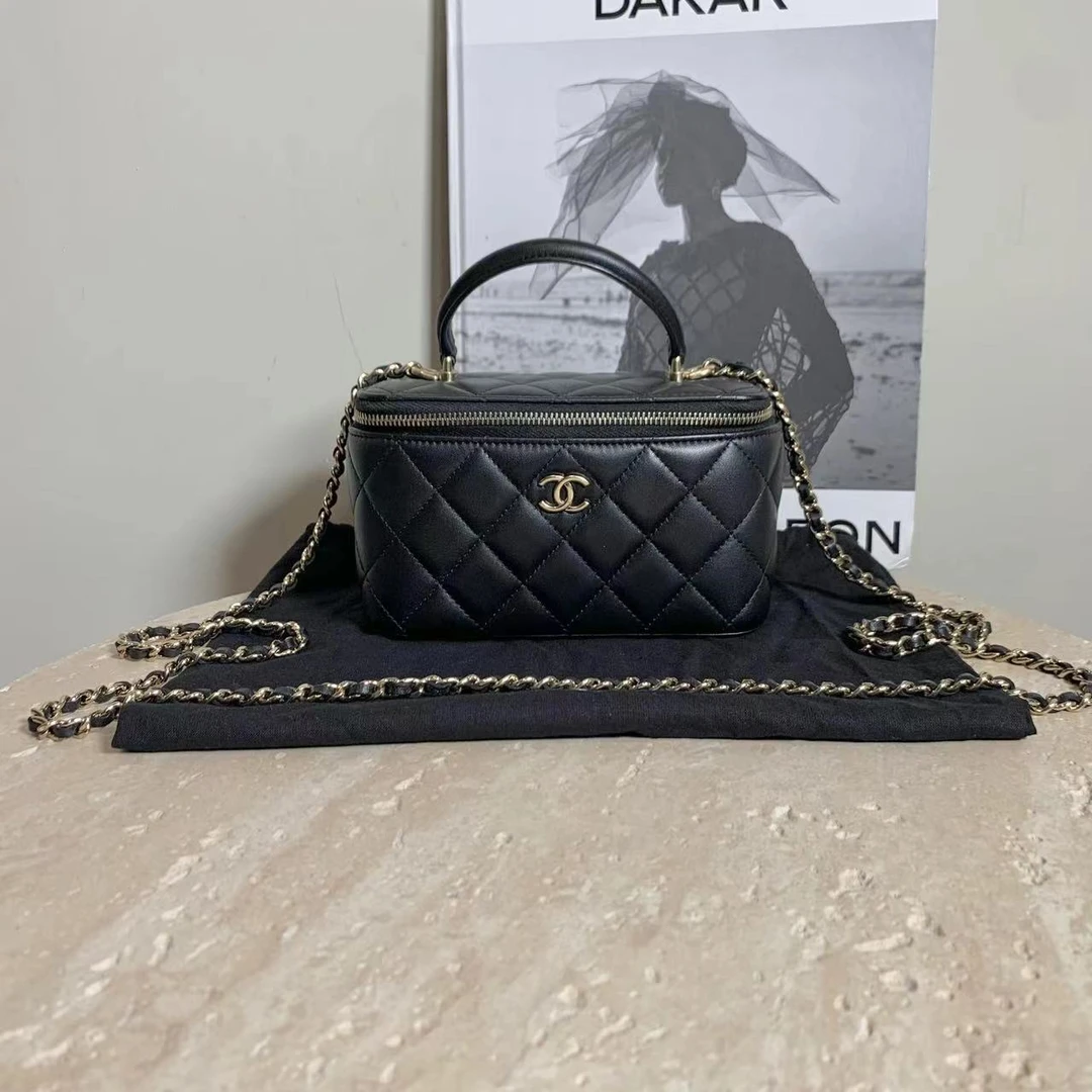 95新 Chanel/香奈儿 壹臻/ 21K黑金手柄长盒子包/74325701