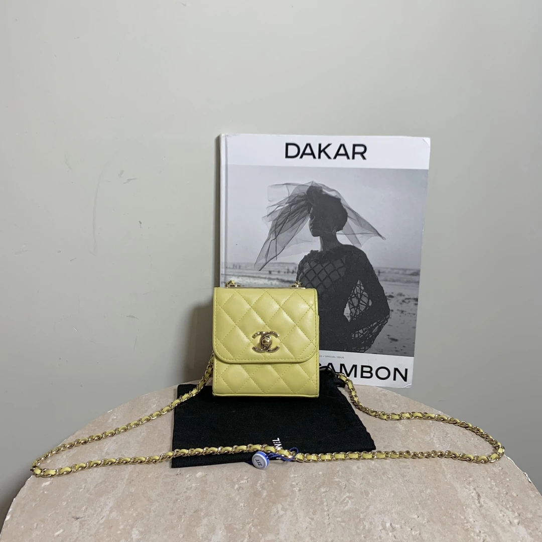 95新 Chanel/香奈儿 壹臻/黄色trendy mini woc 27开 /52240239