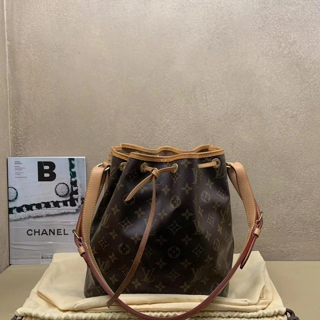 95新  壹臻中古/Iv 老花noe水桶中号 45303287