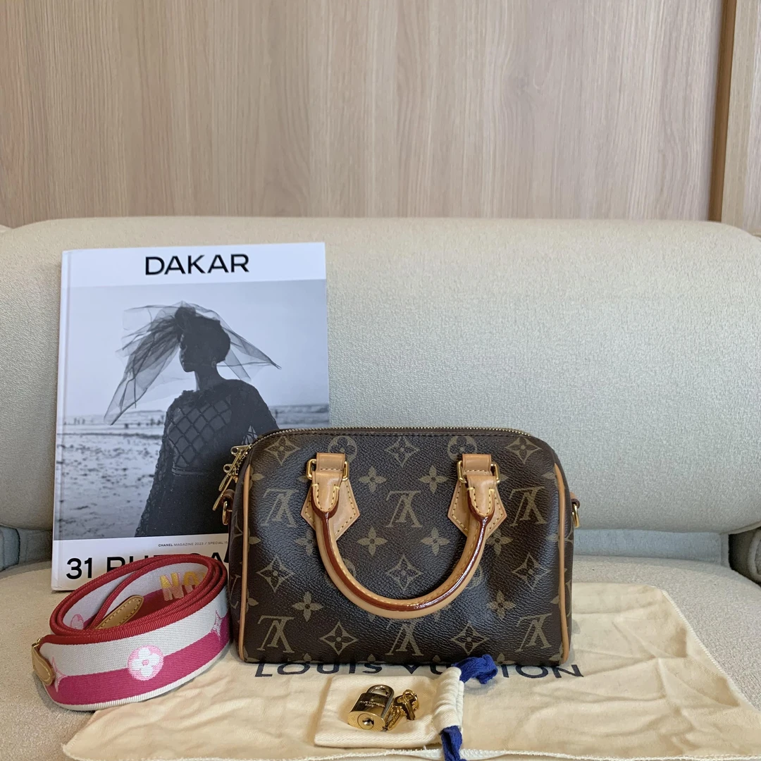 95新 LouisVuitton/路易威登 壹臻/老花Speedy20斜挎包/55118012