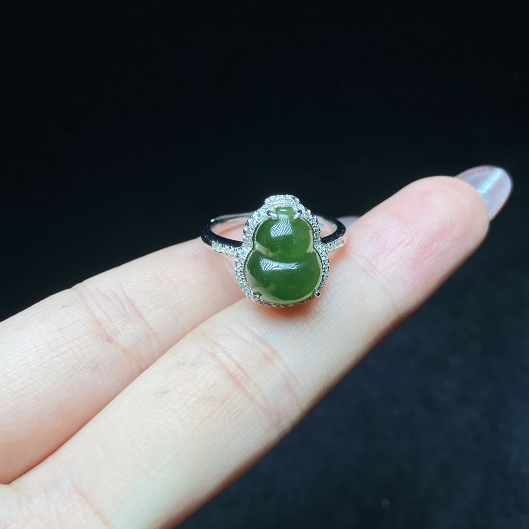 【 小北专属 】s925银和田玉葫芦戒指8H12X481【尺寸约12*9mm】