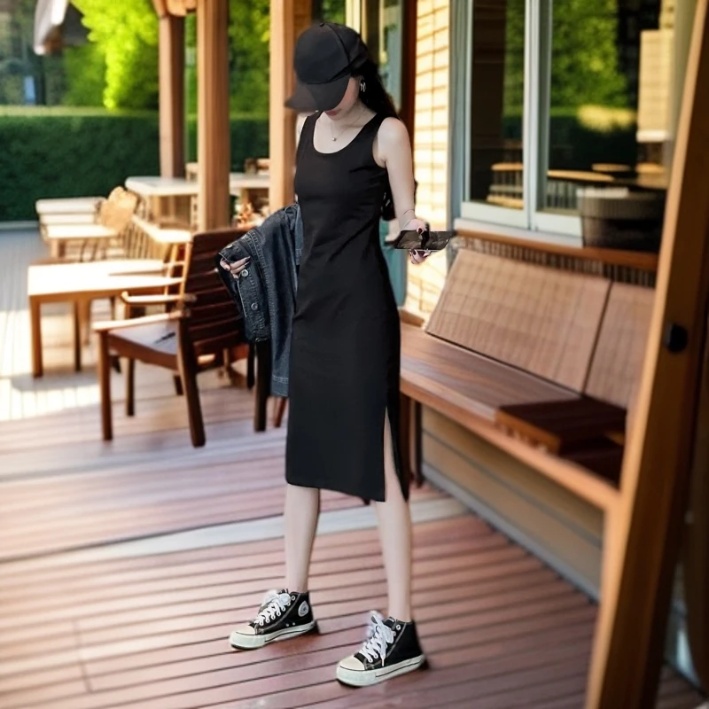 多巴胺无袖显瘦仙气质时尚高级宽松背心纯欲风开叉高腰黑色长裙