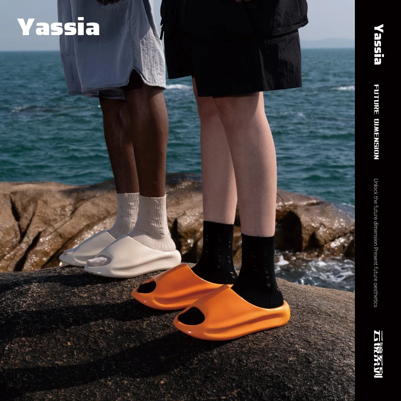 亚束2024新款云镜时尚亮面户外拖鞋情侣厚底增高EVA凉拖个性外穿