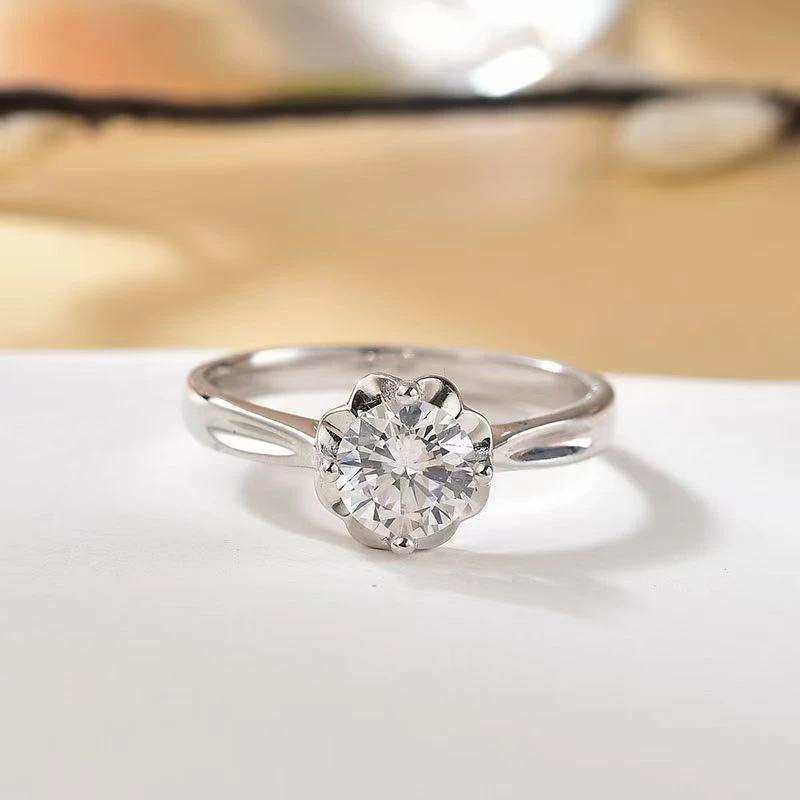 925银莫桑石银制品 〖花蕾女戒〗高品质莫桑石/合成碳硅石镶嵌饰品