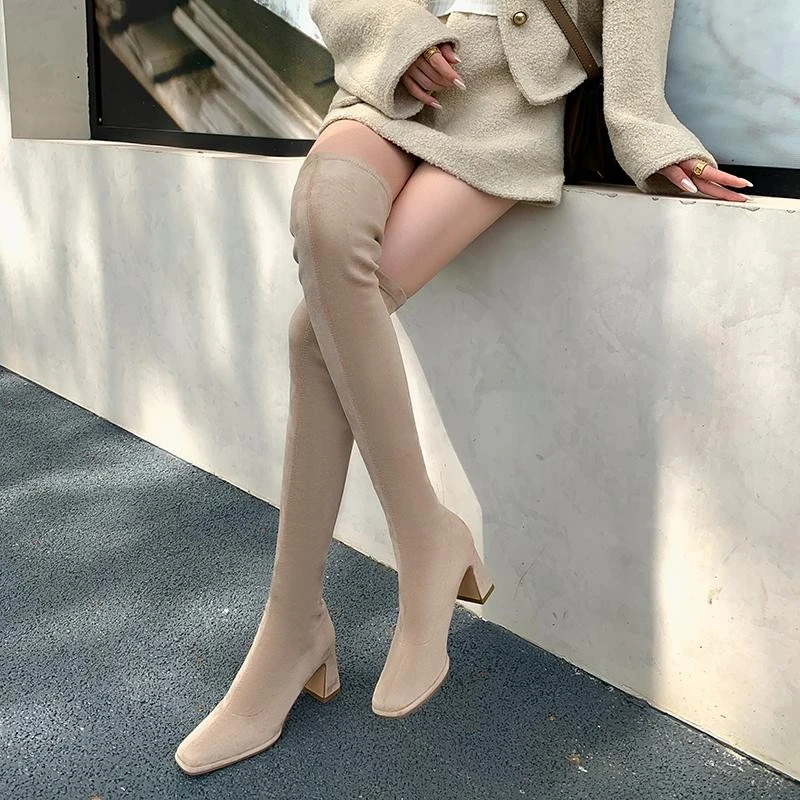 粗跟长筒靴女2024秋冬新款方头高跟鞋绒面弹力瘦瘦气质靴子爆款