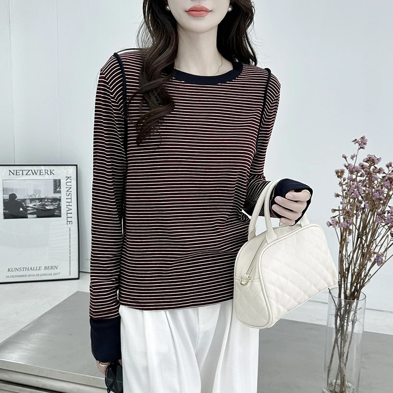 圆领条纹设计感撞色上衣套头减龄长袖新款流行别致打底衫YH-174