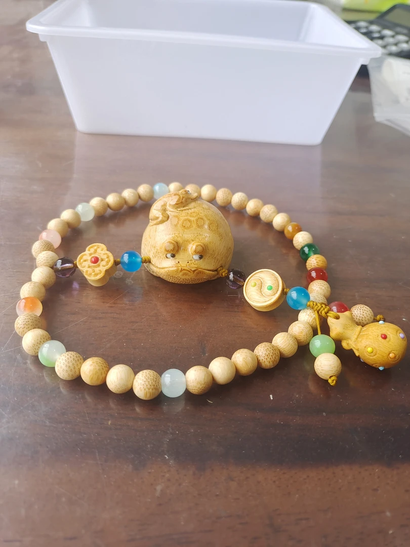 带配饰竹雕小金蟾送手套油链接