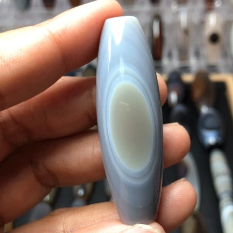 玛瑙/玉髓珠宝半成品未镶嵌海***?