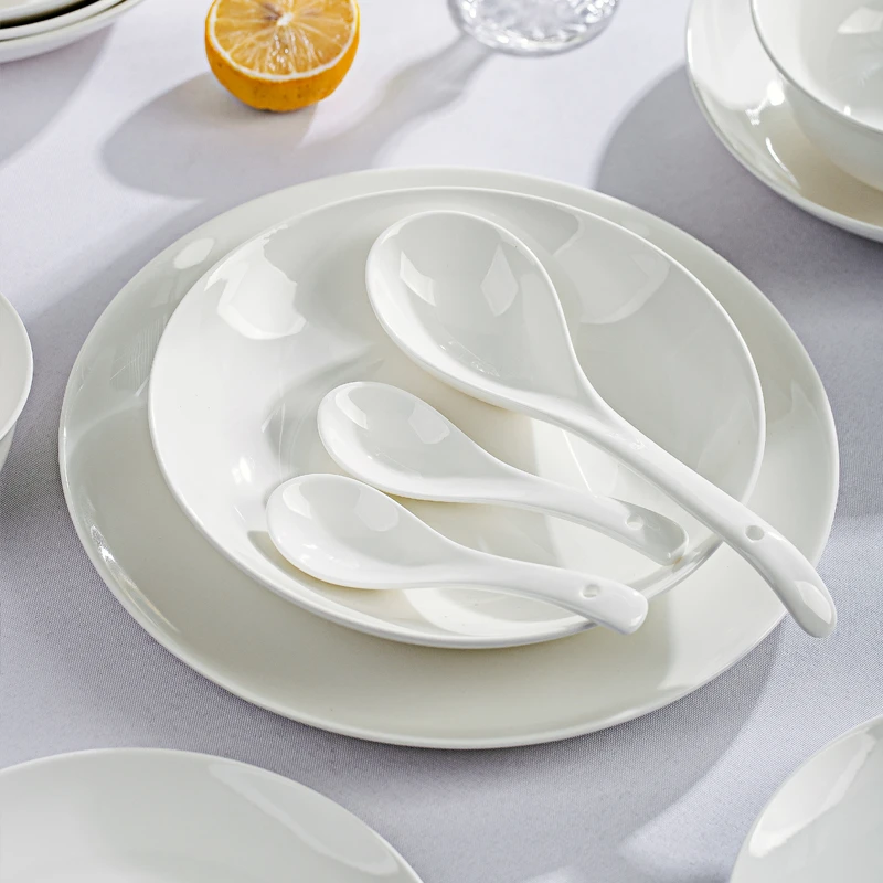 纯白陶瓷汤勺景德镇碗盘餐具高颜值家用喝汤陶瓷小勺子长柄大汤勺